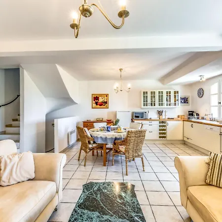Les Migraniers By Interhome * Grimaud