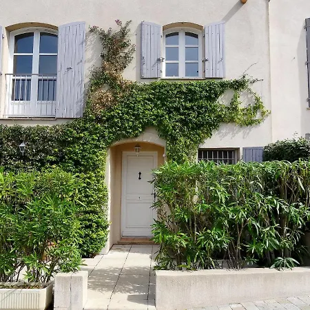 Les Migraniers By Interhome * Grimaud